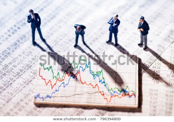 https://www.shutterstock.com/ru/image-photo/businessmen-skeptical-looking-stock-market-charts-796394800