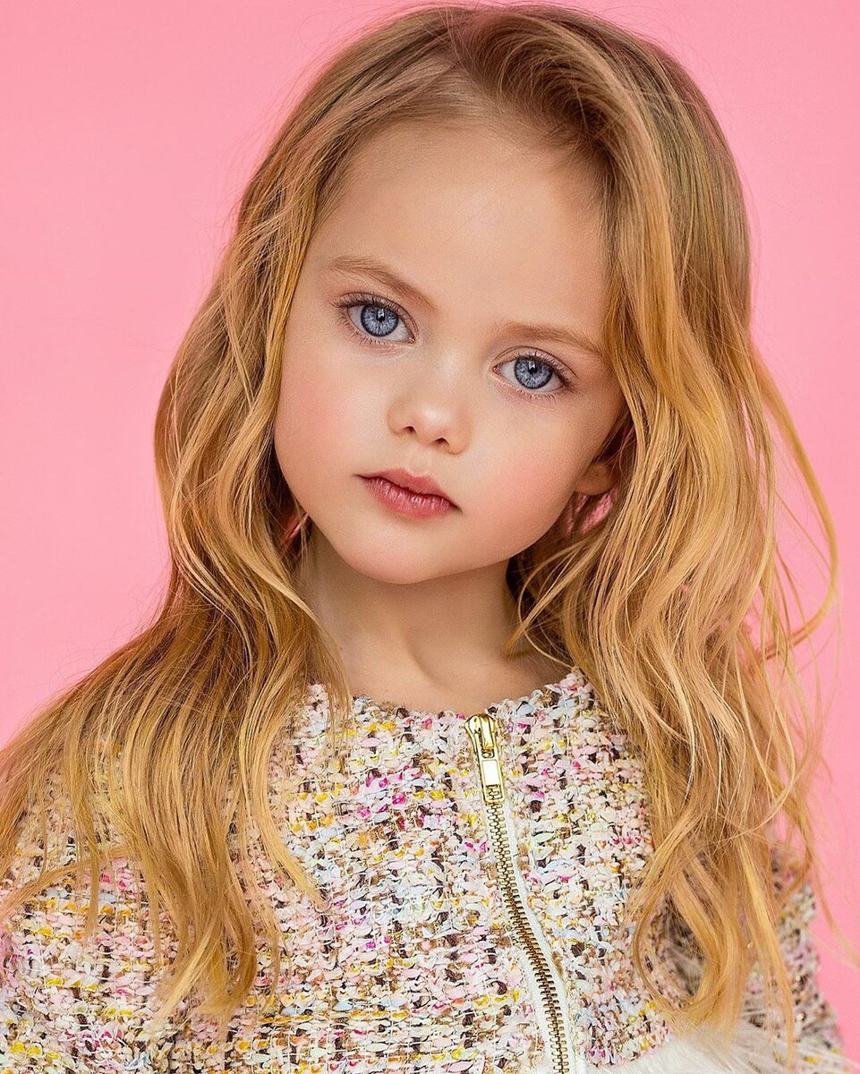 Виолетта Антонова модель дети