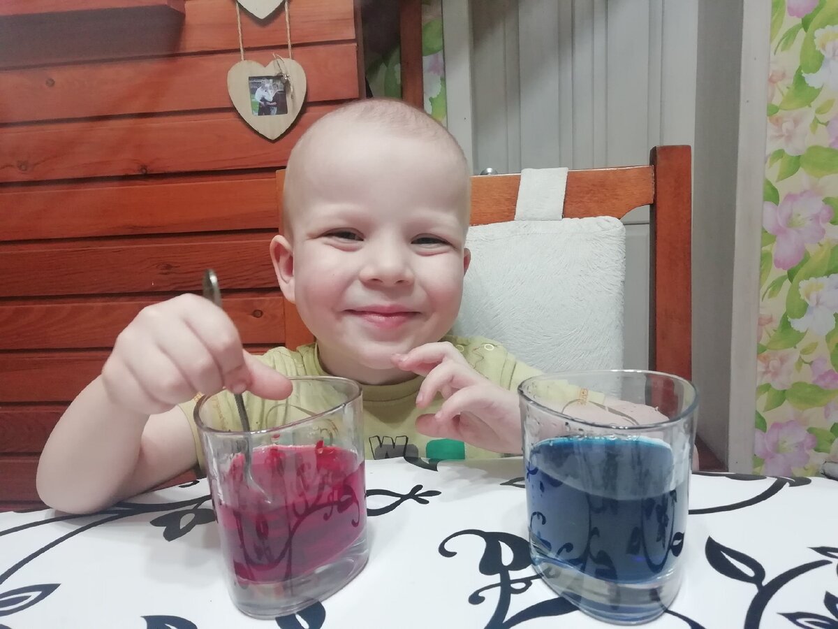 Подписка и "палец вверх" - это лучшая награда для меня и огромная помощь для развития канала. Спасибо за вашу поддержку :)