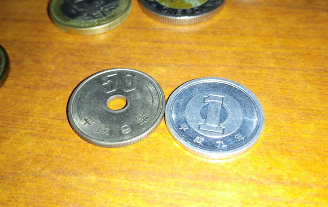 Подарок на память от бывшего владельца ))