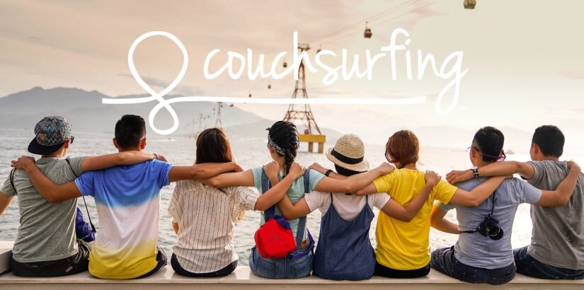 Фото:https://avia.tips/app/uploads/2019/12/couchsurfing-825x410.jpg