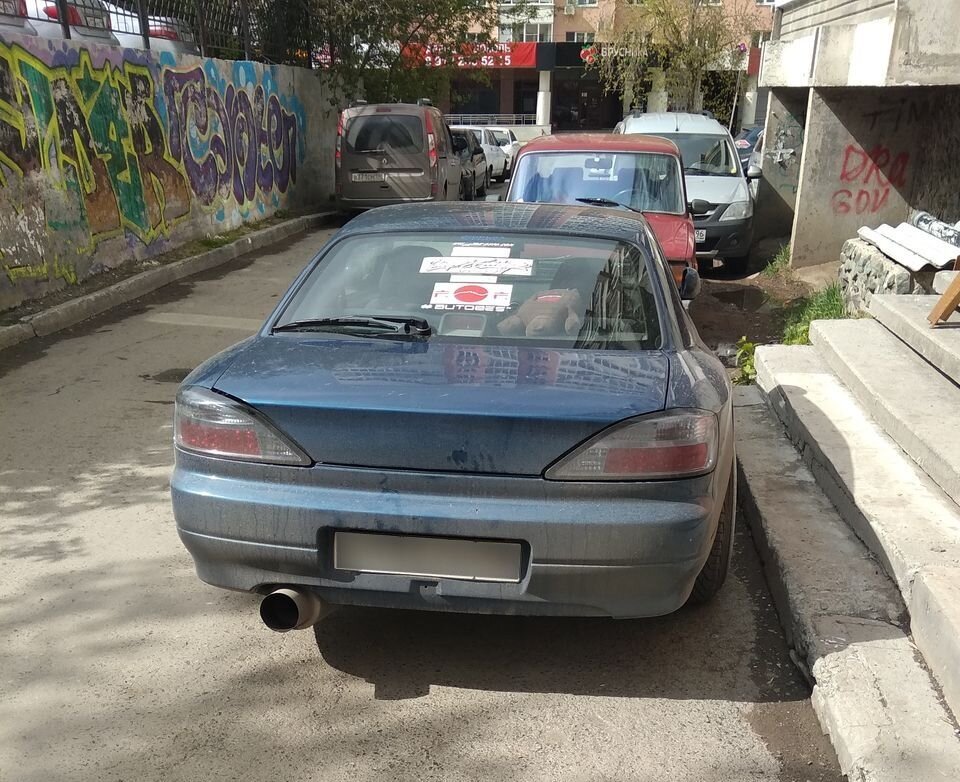 Заводские стоп фары на этих моделях вышли неудачными, хорошо что уже заменили! Отсутствие спойлера тоже радовало глаз!