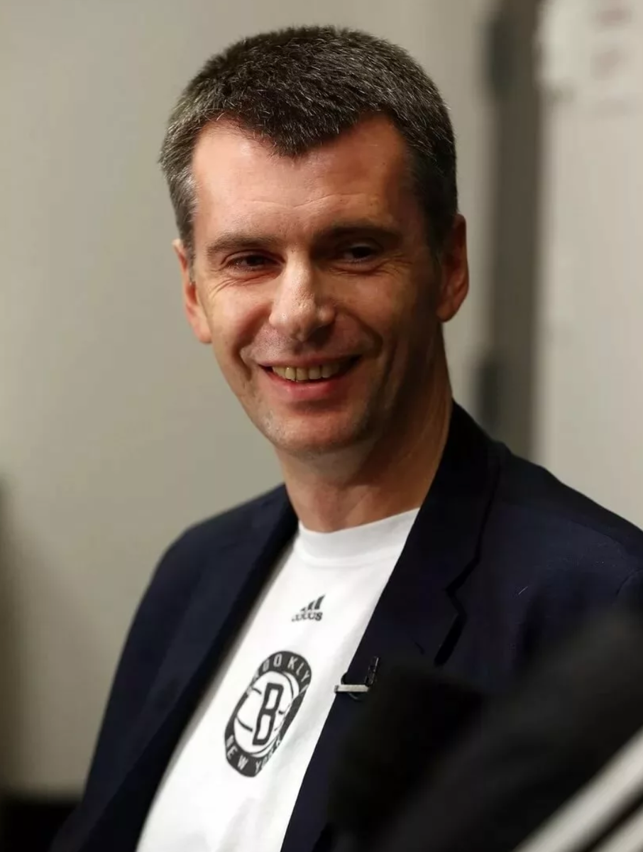 михаил прохоров. михаил прохоров бизнесмен. михаил прохоров 1990. михаил прохоров олигарх. миллиардер михаил прохоров.