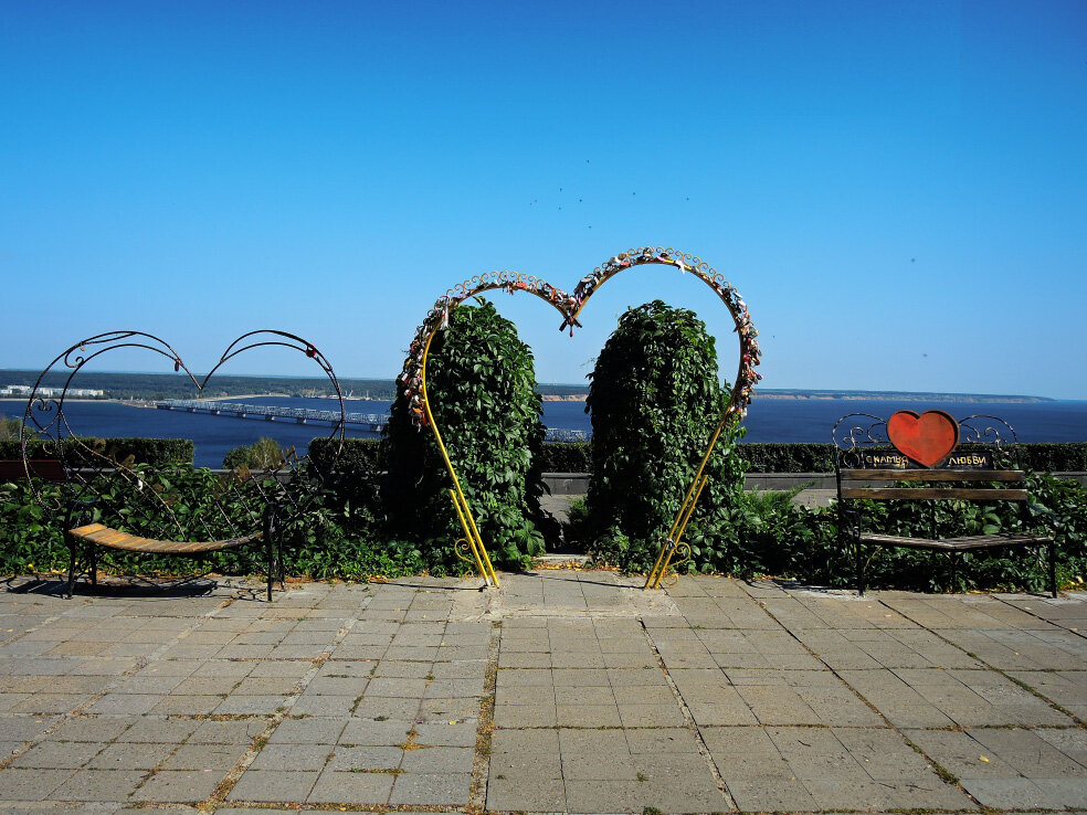 Бульвар венец ульяновск фото