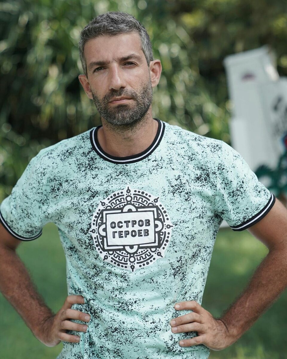 Инстаграм Остров героев 