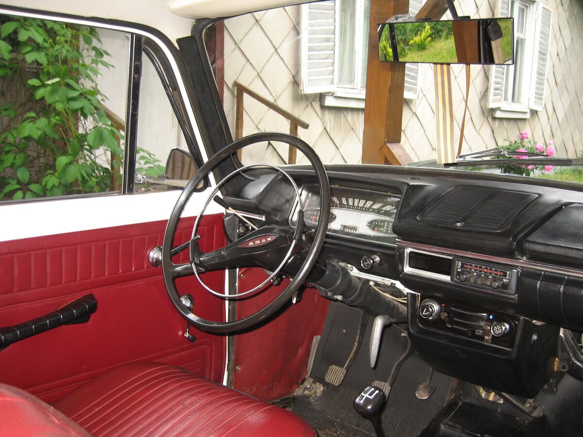 Так выглядел салон 