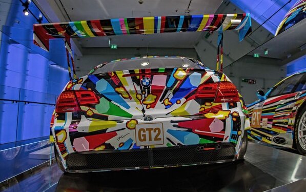 BMW M3 Gt2 - Jeff Koons Art Car №17