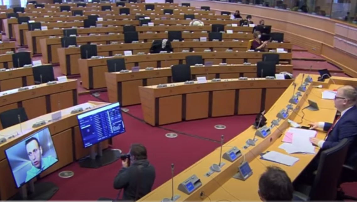 Дебаты проходили в онлайн-режиме