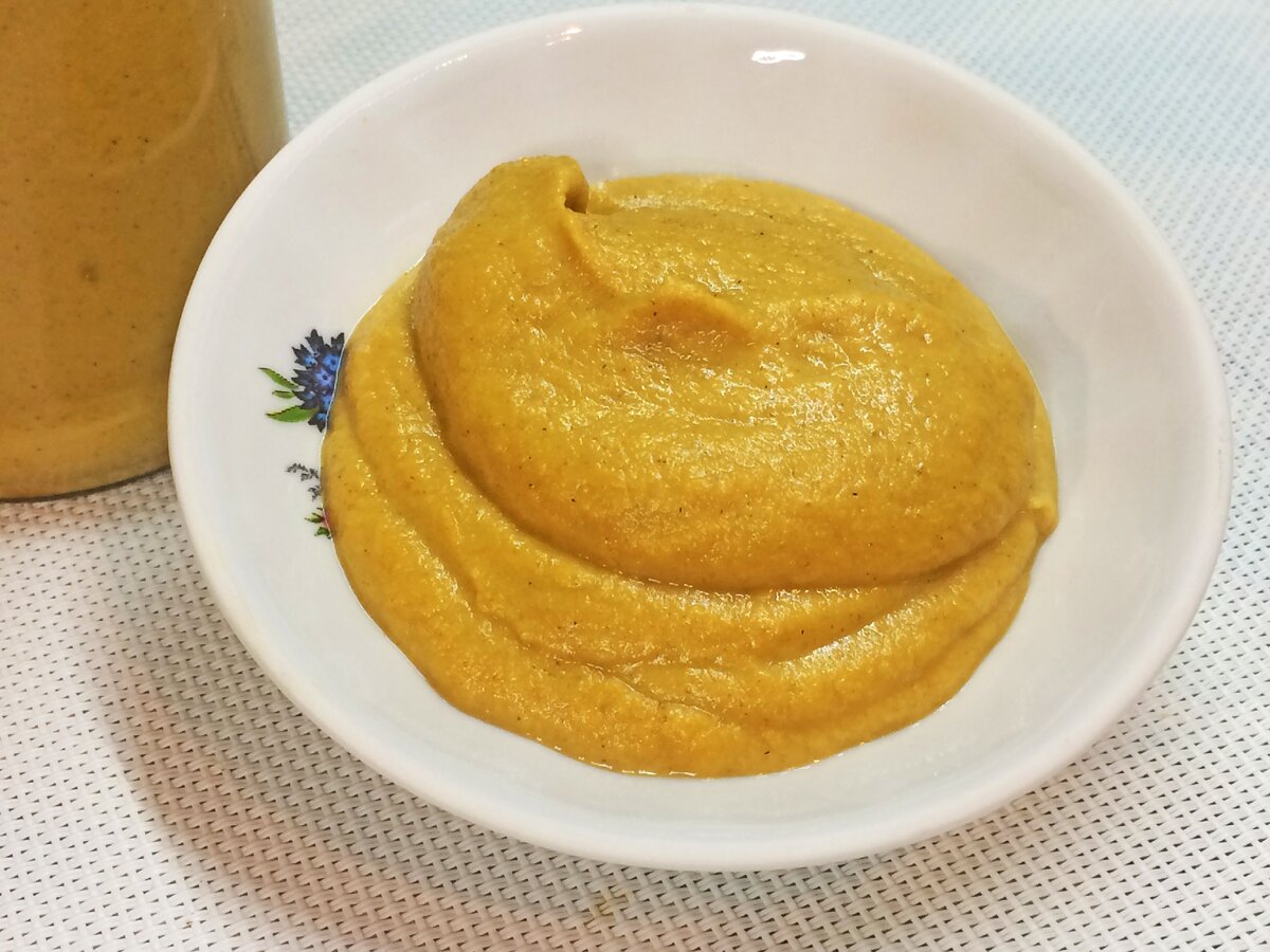 Жгучая горчица любимая многими приправа