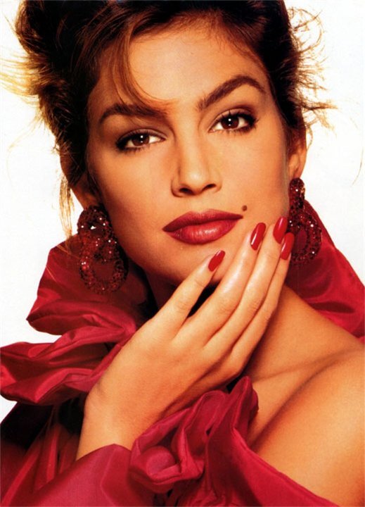 Синди Кроуфорд для Revlon, 90-е. Фото: Getty Images