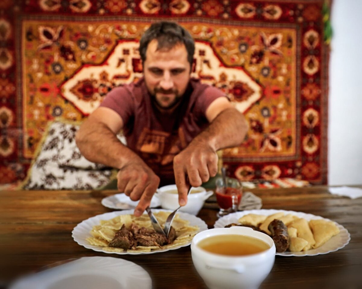 Еда то ещё удовольствие! Особенно после сложного дня.