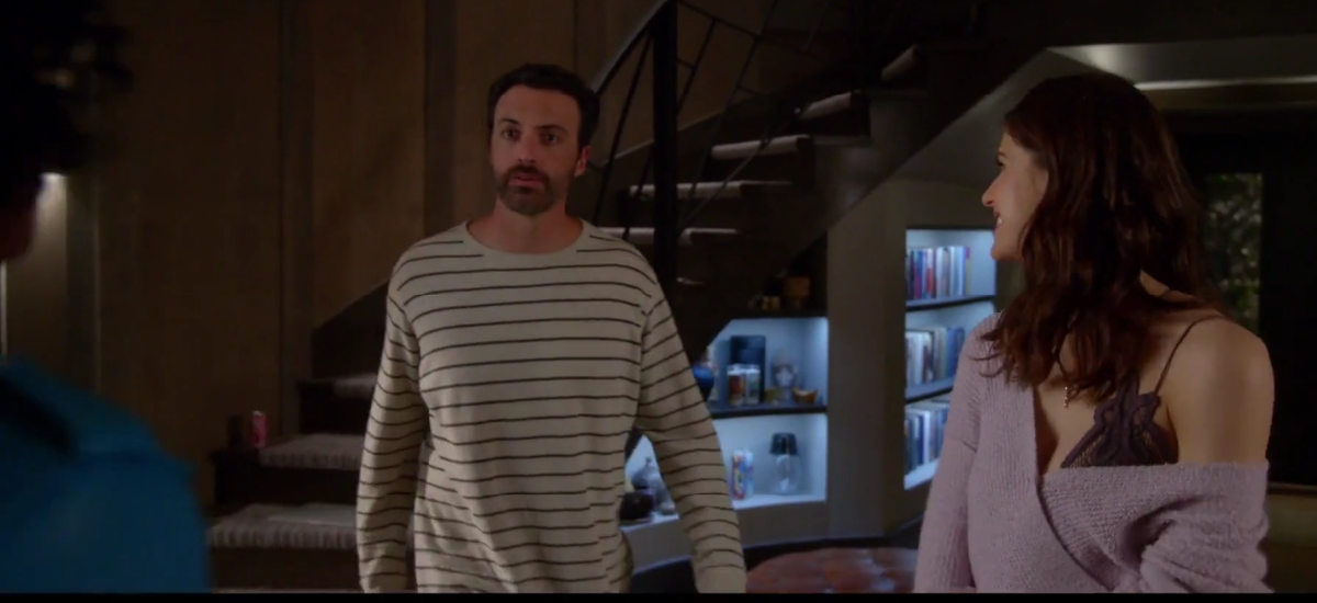 Джейд - справа. 