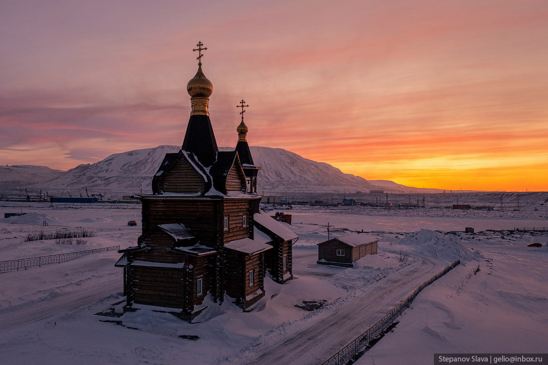 Норильск строится