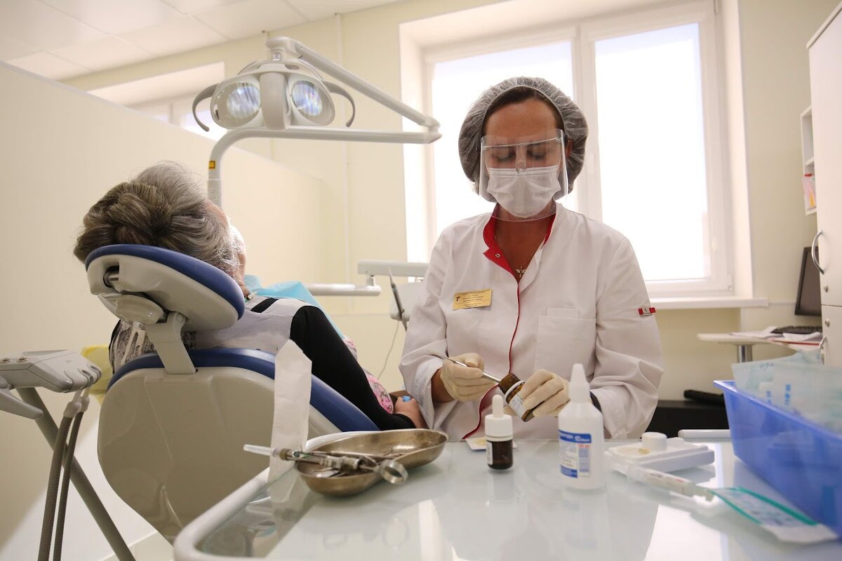 Dkclinic - стоматологическая клиника. стомалина москва. парашютная 64 красноярск стоматология. городская детская стоматологическая поликлиника москва. женщина в государственной стоматологии.