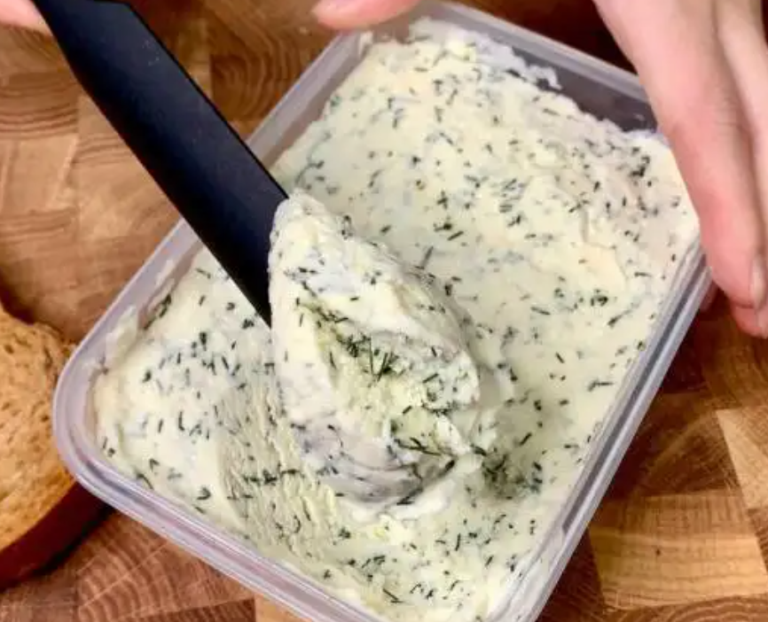 Домашний плавленный сыр с зеленью