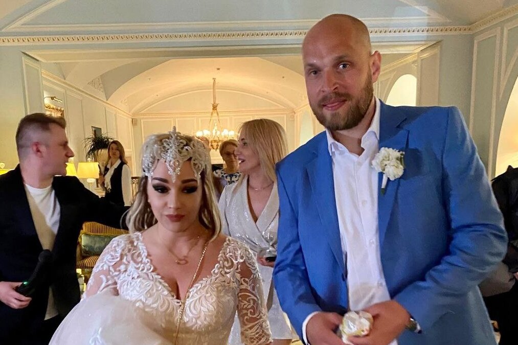 Свадьба Булановой.