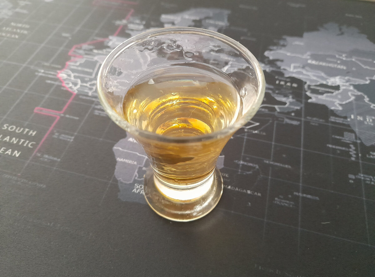 Фото автора. Мой зерновой виски. Лучший в мире;)