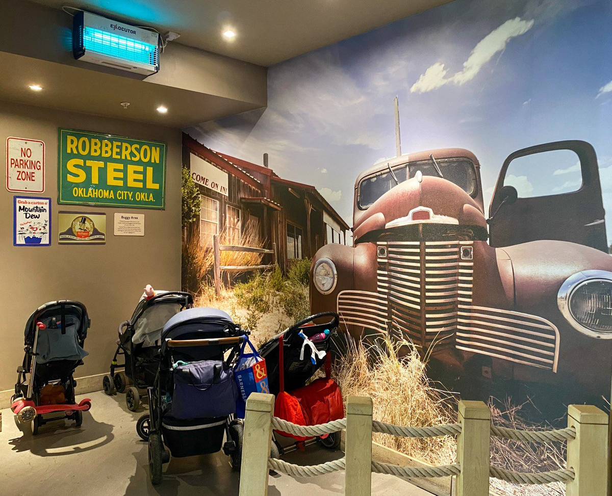 buggy parking - no parking zone!