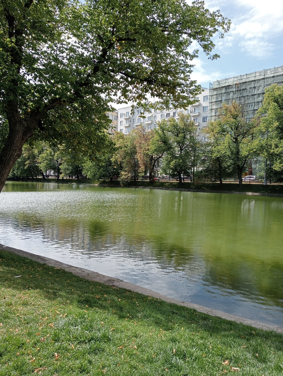 Фото моё. Москва, Чистые пруды.