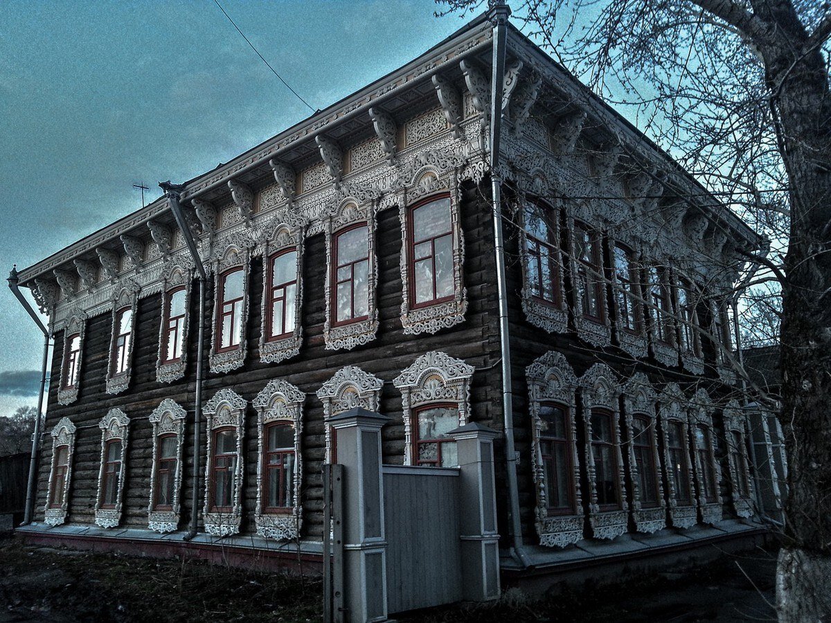http://znaigorod.ru/storage/files/119559/1200-899/3.jpg