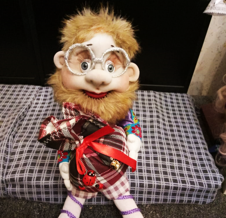 домовёнок из капроновых колготок