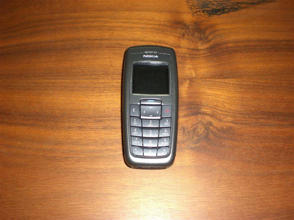 Н 20 телефон. Nokia 2600. Нокиа 6010.