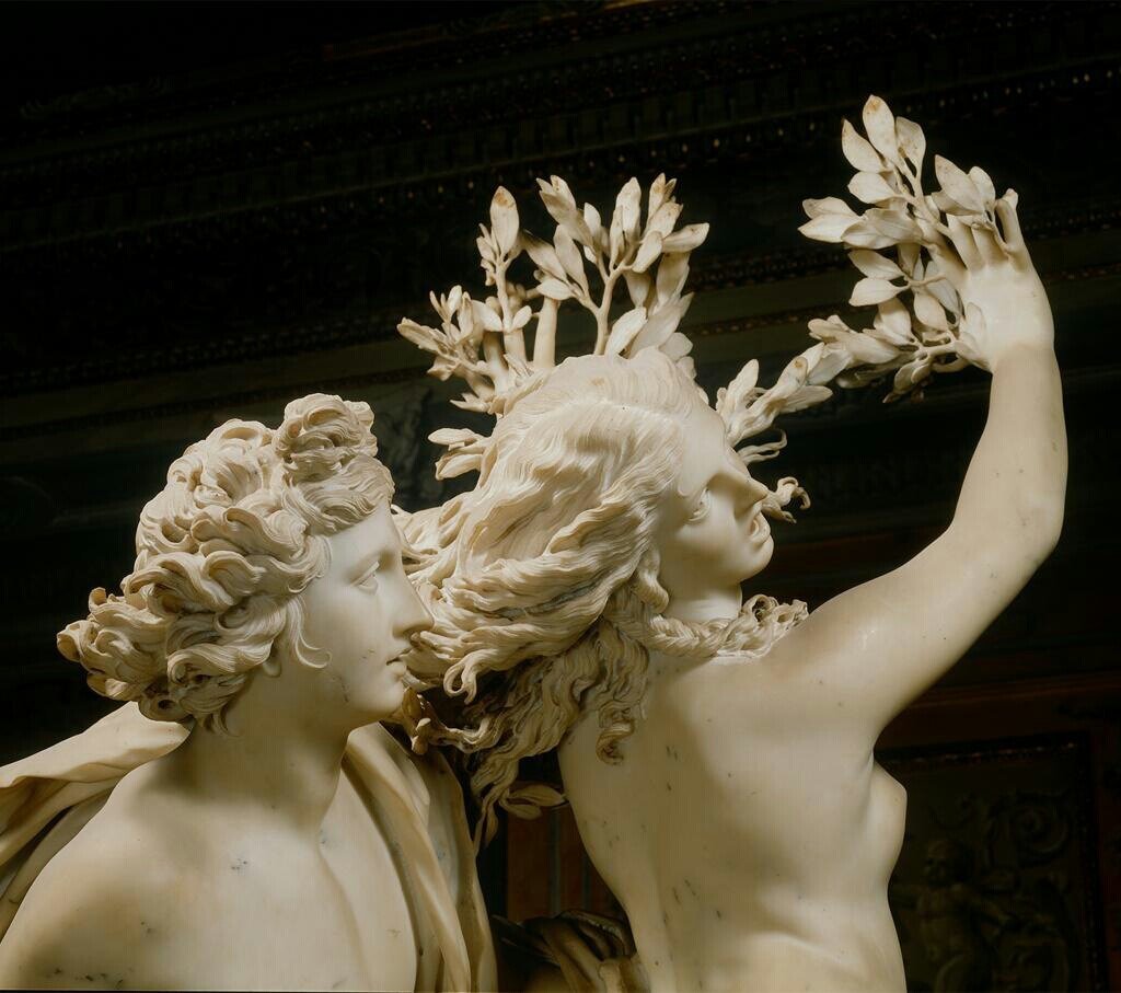 Джованни Лоренцо Бернини – один из выдающихся художников и скульпторов, создававших драматичные эмоциональные произведения. «Апполон и Дафна» - одно из таких произведений.