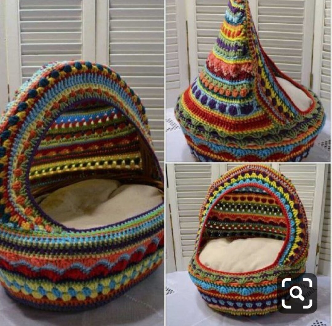 Crochet Cat Bed