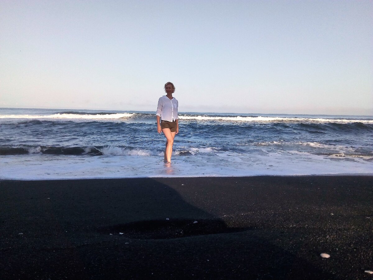 Уреки. Черный песок. Грузия,                                                                            photo Natasha Mazurina