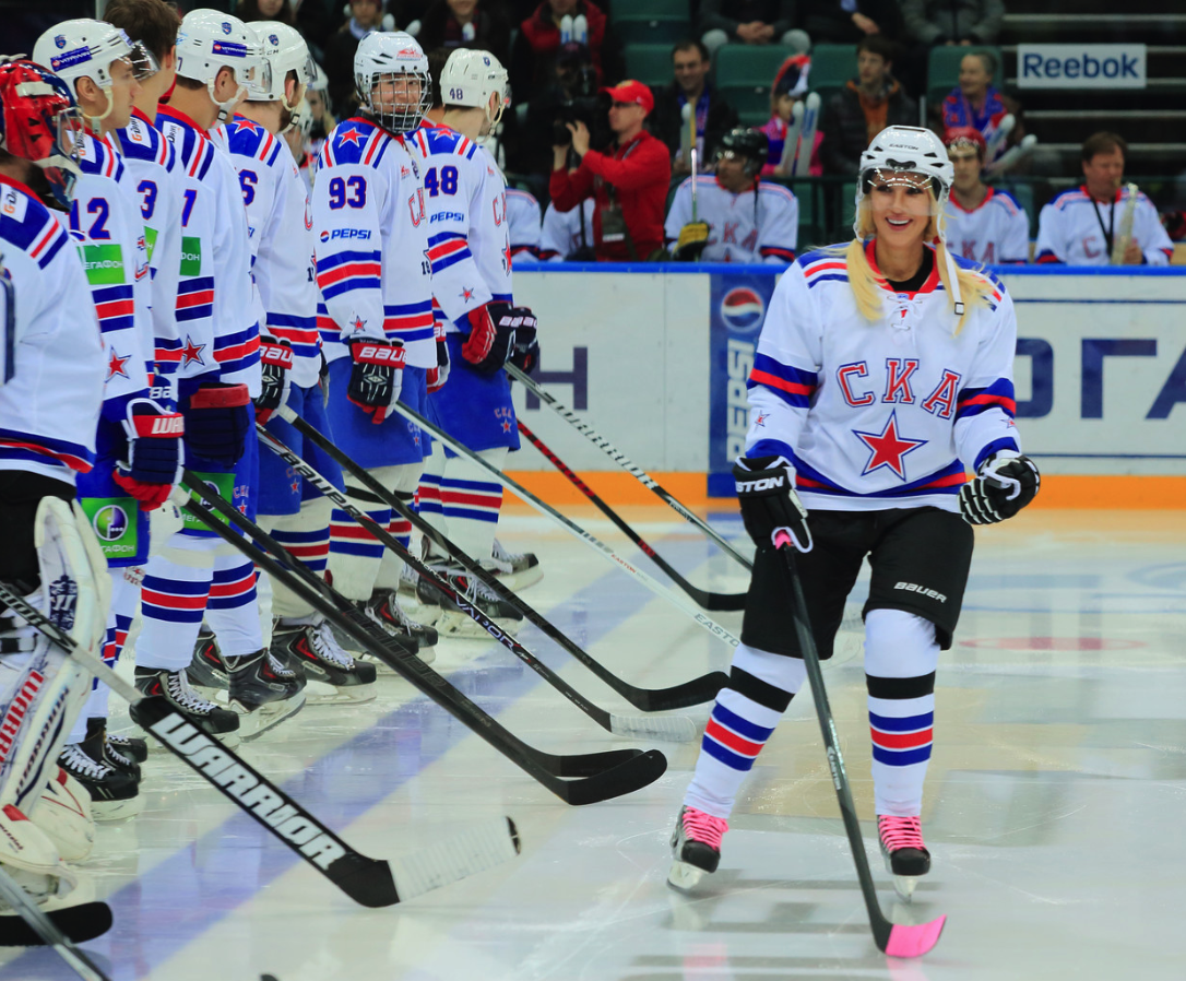 Пожалуй самый красивый нападающий команды СКА:) Фото из открытых источников на Яндекс.картинки