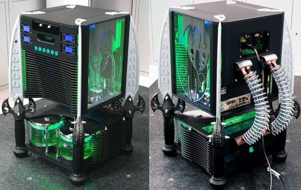 Автор: G69T

Созданный энтузиастом, который скрывается под псевдонимом G69T, Dark Blade - один из самых необычных персональных компьютеров в нашей галерее. Его корпус создавался с нуля при помощи фрезерных станков. Система охлаждения компьютера – жидкостная и представляет собой два больших цилиндрических резервуара с вращающимися лезвиями внутри. 