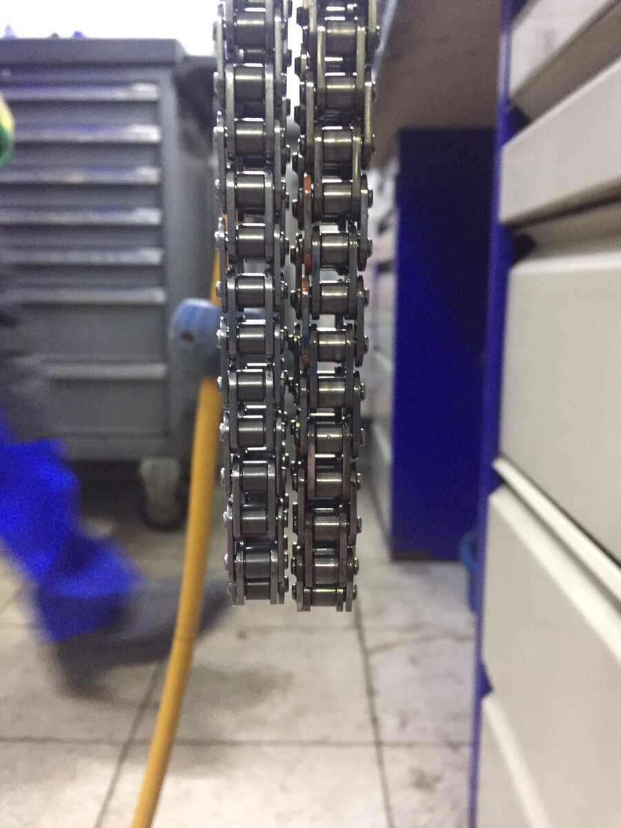 Старая цепь и новая 