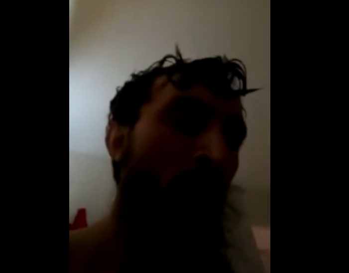 Качество, конечно, не очень, но побоев как-то незаметно. 