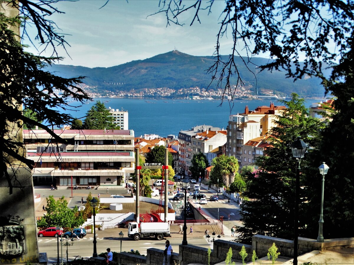 Вход в парк на территории крепости Кастро