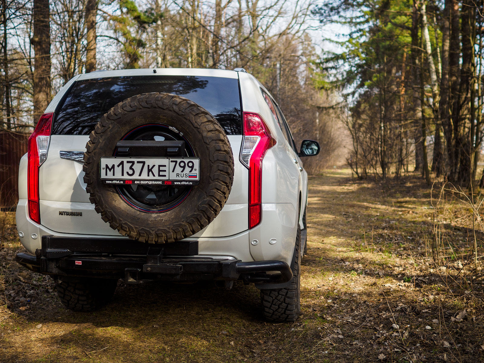 Паджеро спорт размер шин. Бампер риф Pajero Sport 3. Бампер риф на Паджеро спорт 3. Паджеро спорт 2 риф. Паджеро спорт 2 бампер риф.