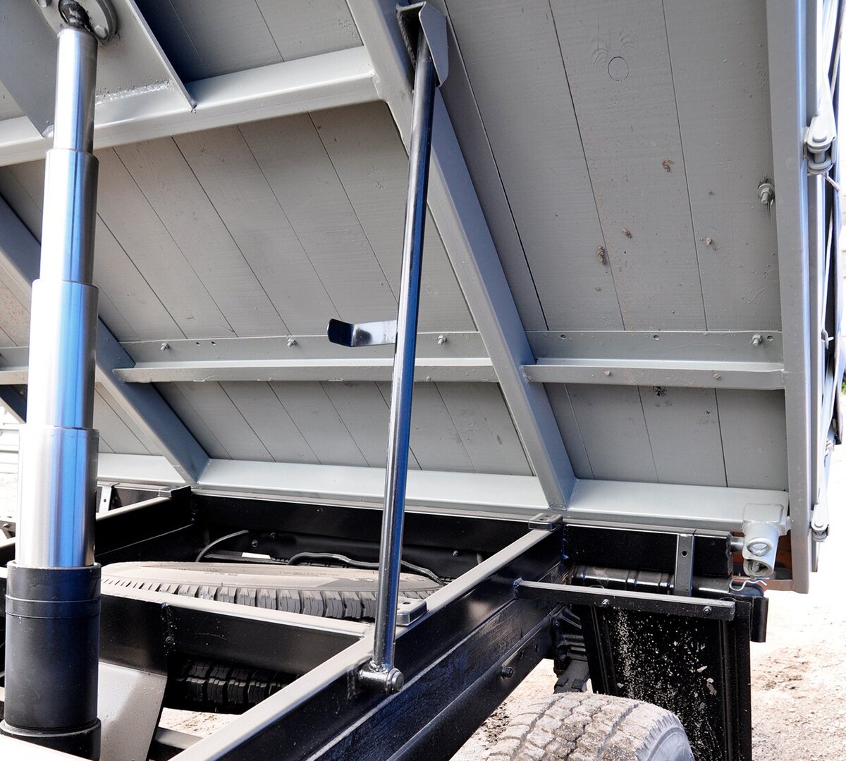 Грузоподъемность кузова 1000 кг. Фото пресс-службы УАЗ