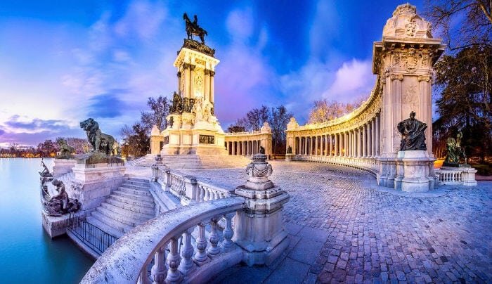 Лучшие путешествия. Европа. Мадрид / Smart travels. Madrid