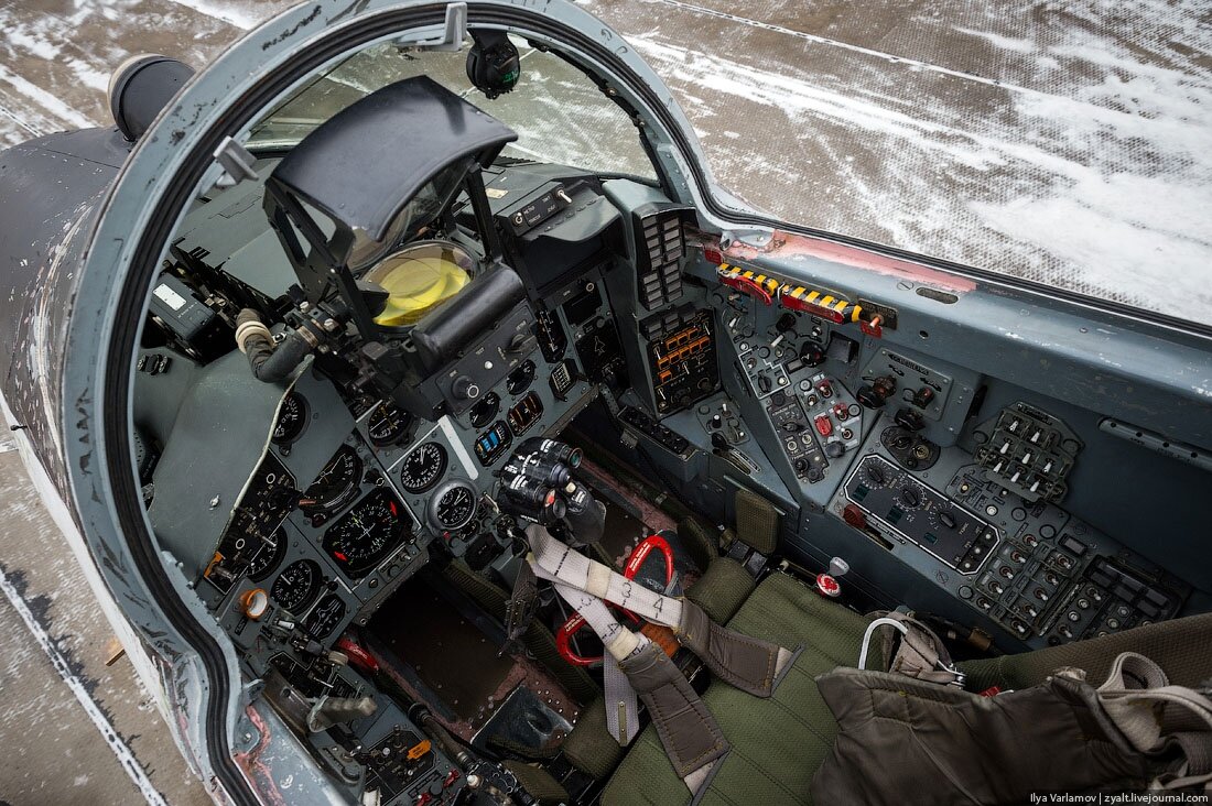 Кабина Миг-29