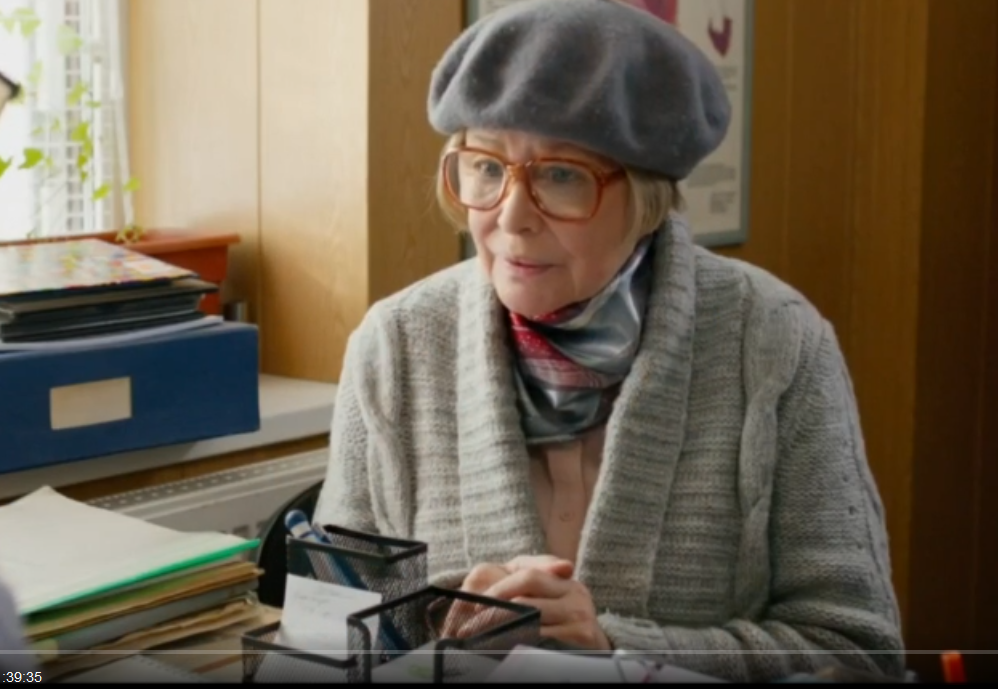 Кардиган вблизи. Мой скриншот фильма "Карп отмороженный" (2017)