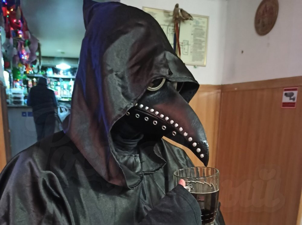 одежда под противочумный костюм