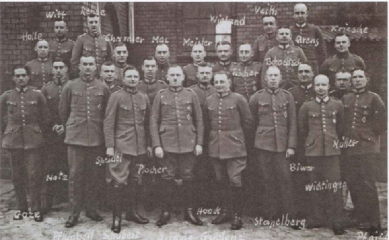 Немецкие курсанты в Липецком авиацентре. Каждый второй из них стане высокопоставленным офицером Люфтваффе