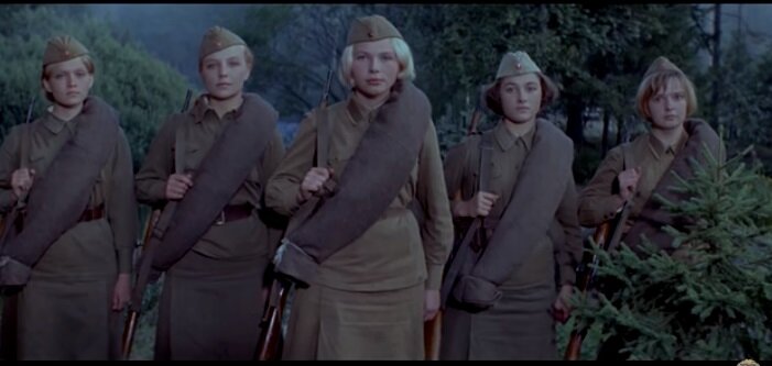 "А зори здесь тихие" (1972). Кадр из фильма