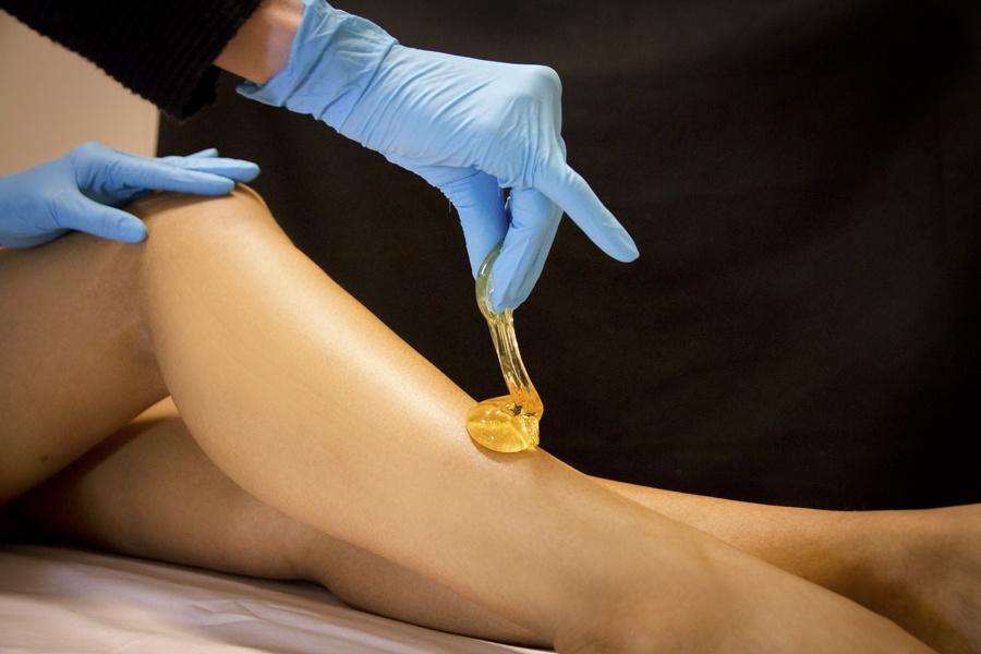 Шугаринг является бытовой косметической процедурой и не требует получение медицинской лицензии.