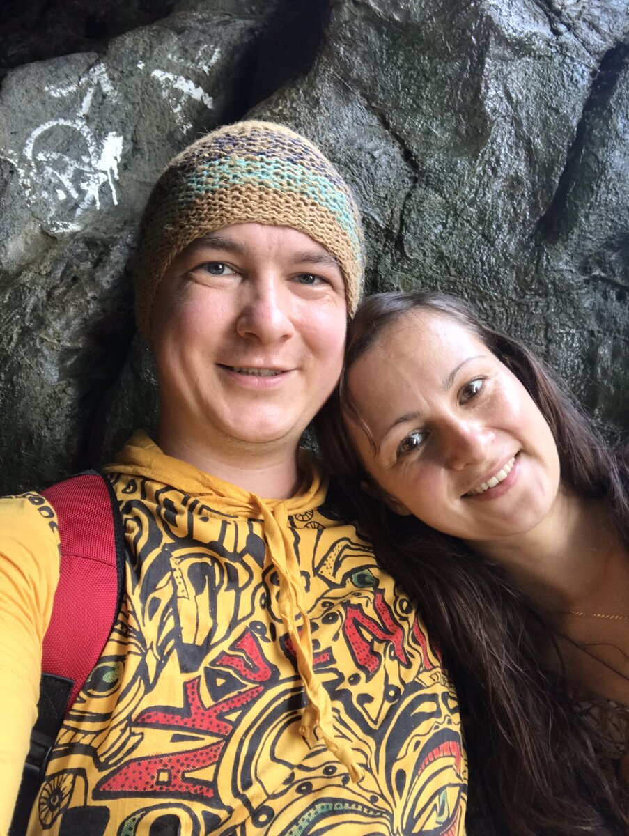 Скалы, между Кверимом и Арамболем.