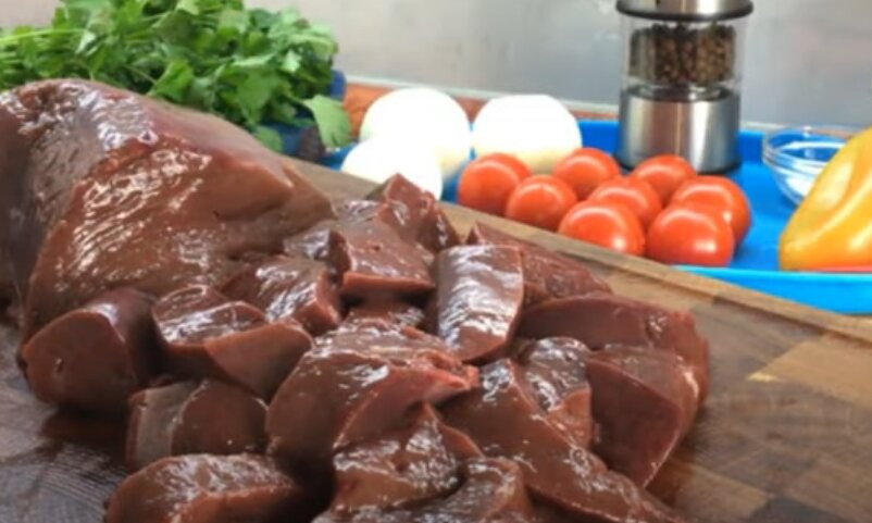 Нарезаем кубиками среднего размера