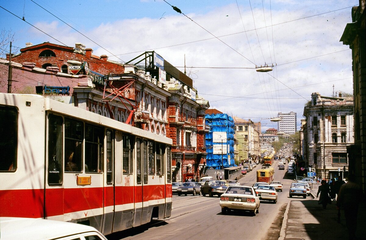 Город 90. Владивосток 90-е. Владивосток в 90-е годы. Владивосток 90 годы. Владивосток 1994 год.