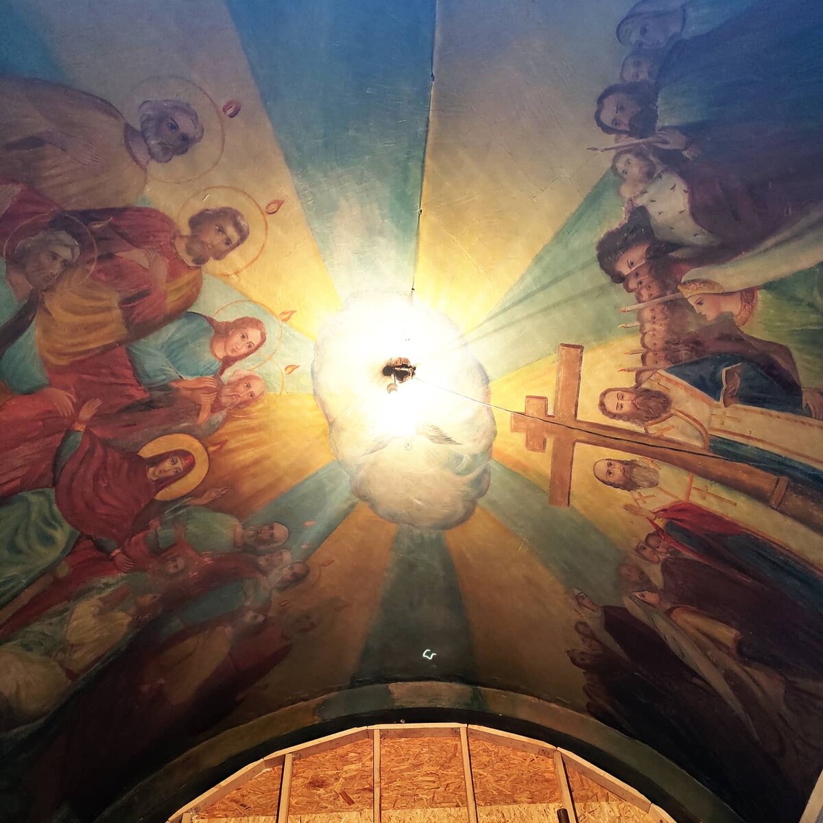 Намоленные фрески начала прошлого столетия