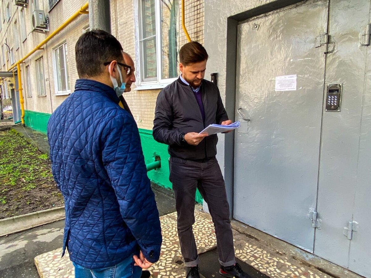 На 9 этаж теперь можно не ходить, а ездить