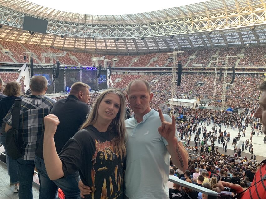 Есть статья расходов в моем бюджете, которая не подлежит модерации. Это концерты. Фото: архив автора