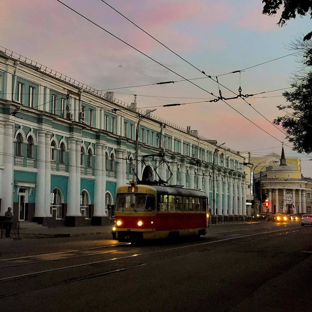 "Жизнь слишком коротка, чтобы тратить её на грусть..." 